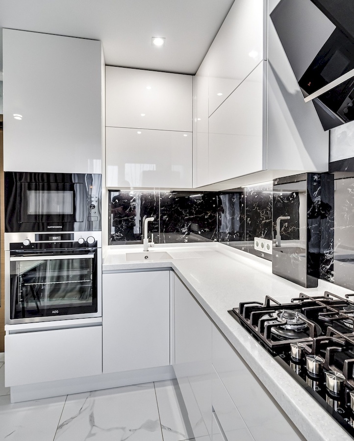Белый кухонный гарнитур-Угловая кухня глянец «Модель 770»-фото2